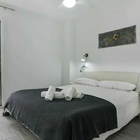アパート Torremolinos, Comodo A Un Paso Del Centro トレモリノス